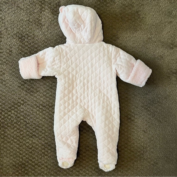 LITTLE ME Pink Bear Quilted Velour Pram Footie Size 6-9 months - Picture 5 of 5